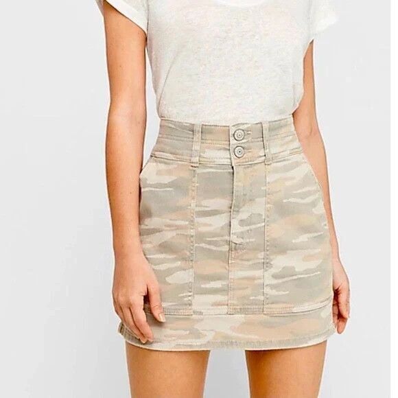 Express High Rise Denim Skirt Womens 4 Beige Gray Camo Stretch NEW - Picture 1 of 11